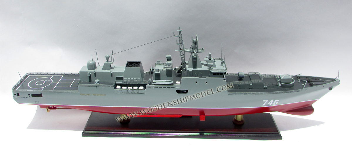 Abpopa Handcrafted Cruiser Aurora War Ship Model