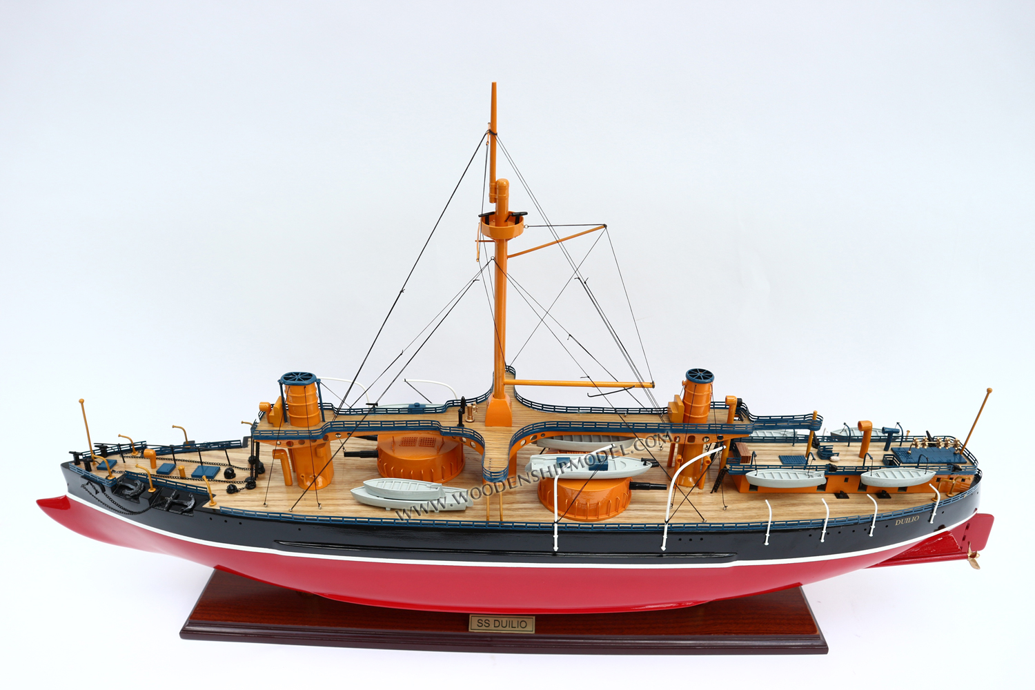 Caio Duilio, Caio Duilio, aircraft carrier ship model, Handcrafted Caio Duilio model, hand-made Caio Duilio model boat, Caio Duilio Italian navy ship model, scale Caio Duilio model boat, display model Caio Duilio, quality model Caio Duilio, wooden ship model Caio Duilio, wooden model boat Caio Duilio, quality model ship Caio Duilio