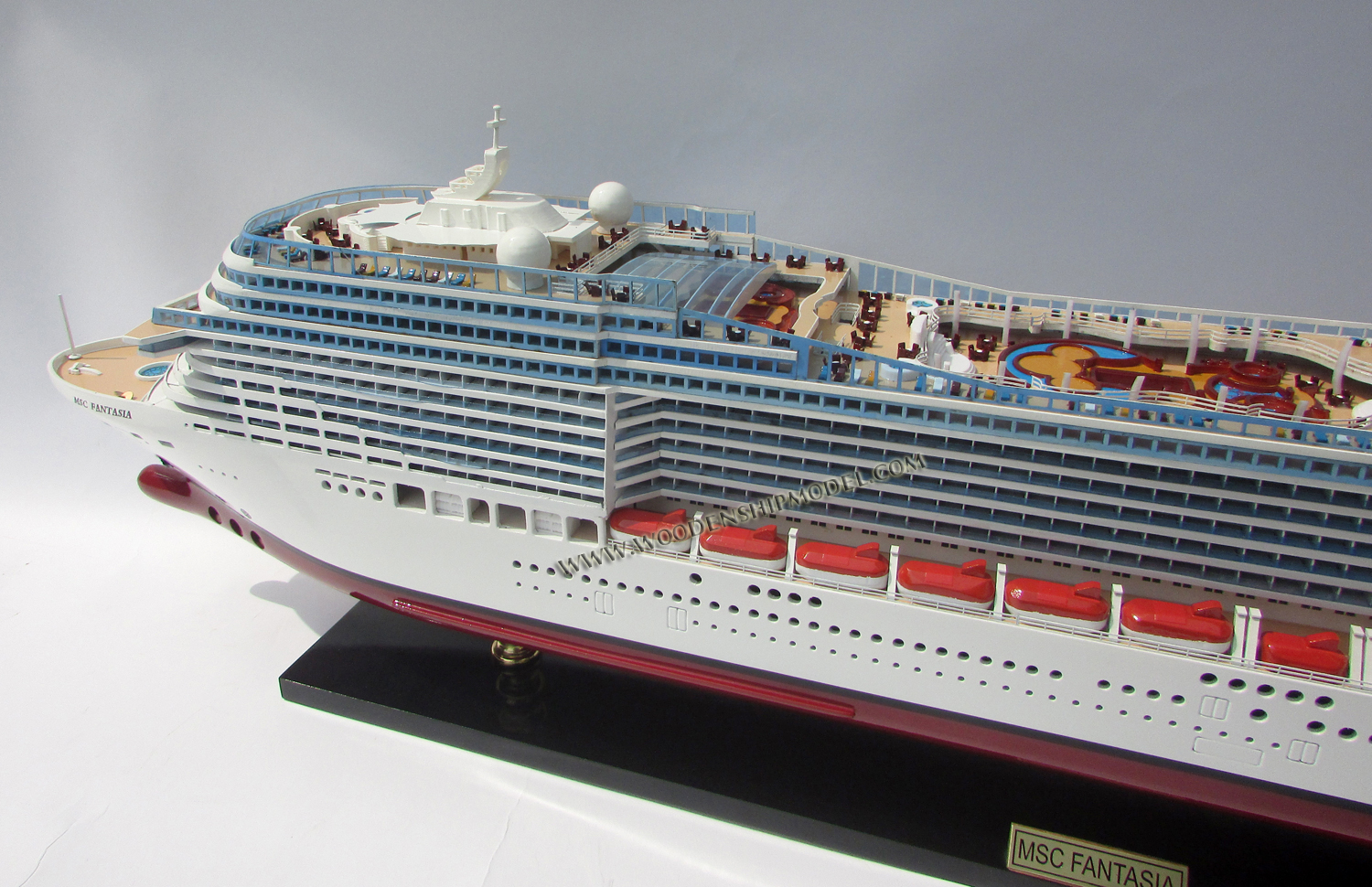 ship model MSC Fantasia, model ship MSC Fantasia, wooden ship model MSC Fantasia,hand-made ship MSC Fantasia, model ship MSC Fantasia, world  renaissance, MSC Fantasia display model, display model SeaBreeze, MSC Fantasia wooden ship model