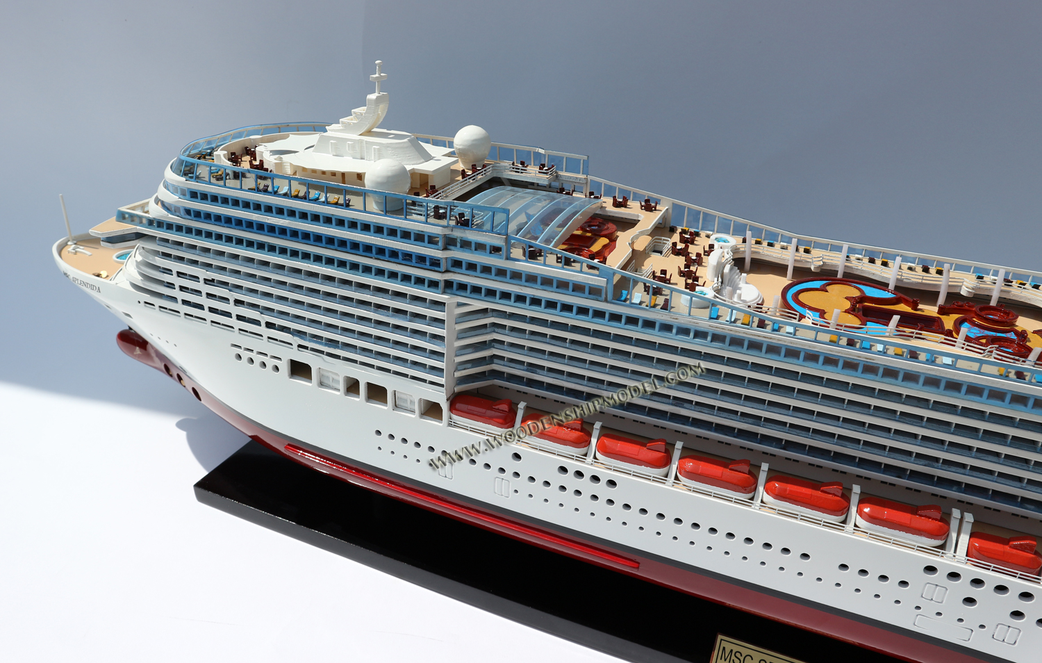 ship model MSC Splendida, model ship MSC Splendida, wooden ship model MSC Splendida,hand-made ship MSC Splendida, model ship MSC Splendida, world  renaissance, MSC Splendida display model, display model SeaBreeze, MSC Splendida wooden ship model