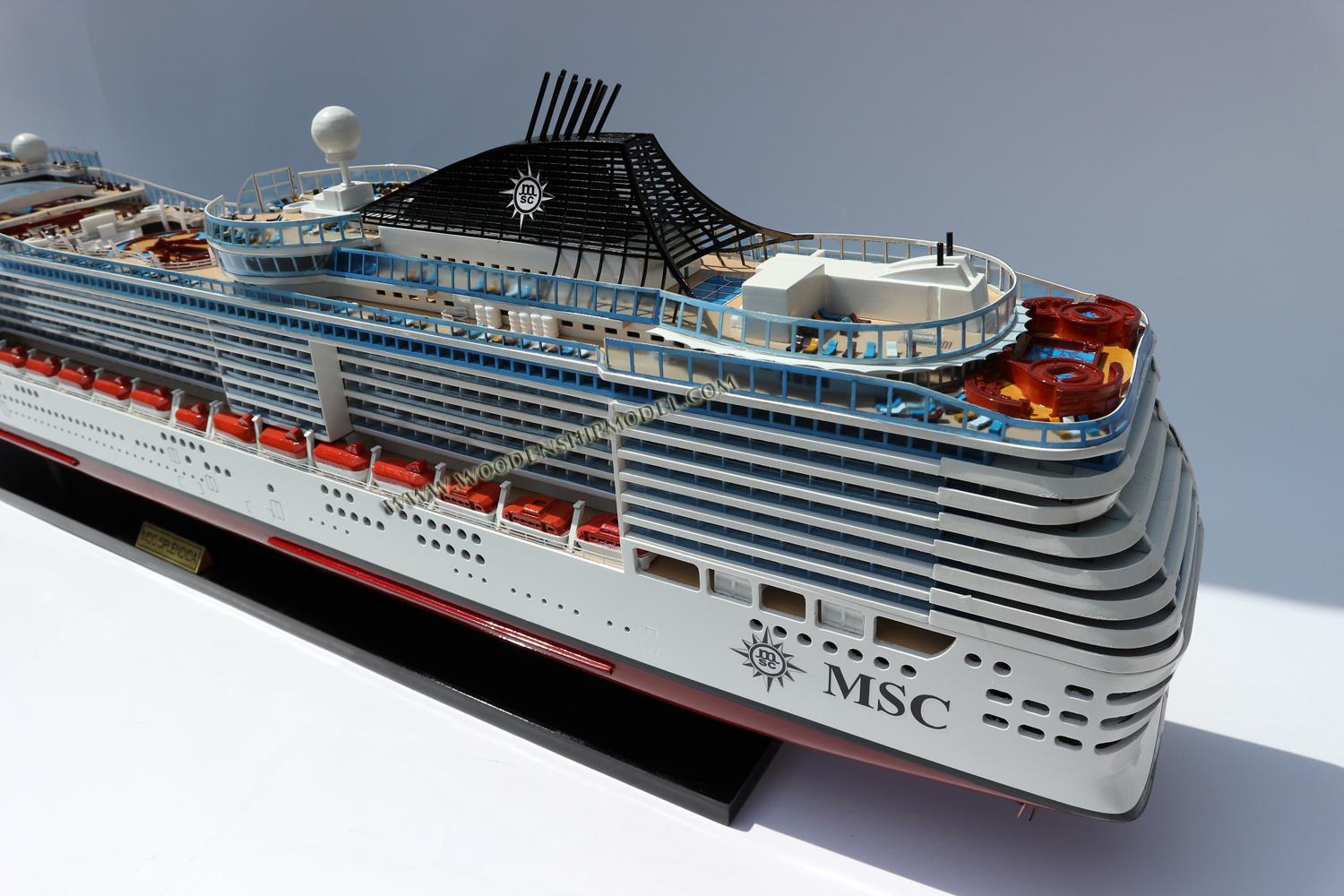 ship model MSC Splendida, model ship MSC Splendida, wooden ship model MSC Splendida,hand-made ship MSC Splendida, model ship MSC Splendida, world  renaissance, MSC Splendida display model, display model SeaBreeze, MSC Splendida wooden ship model