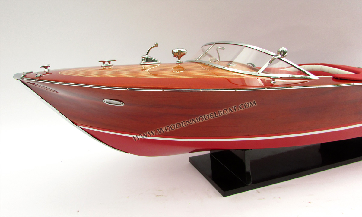 Riva Ariston, Riva Ariston speed boat, Riva Ariston boat model, Riva Ariston wooden model boat, Riva Ariston handmade, Riva Ariston handcrafted, Italia boats, handcrafted Riva Ariston, Quality model boat Riva Ariston, scale model boat Riva Ariston, display model boat Riva Ariston, wooden model boat