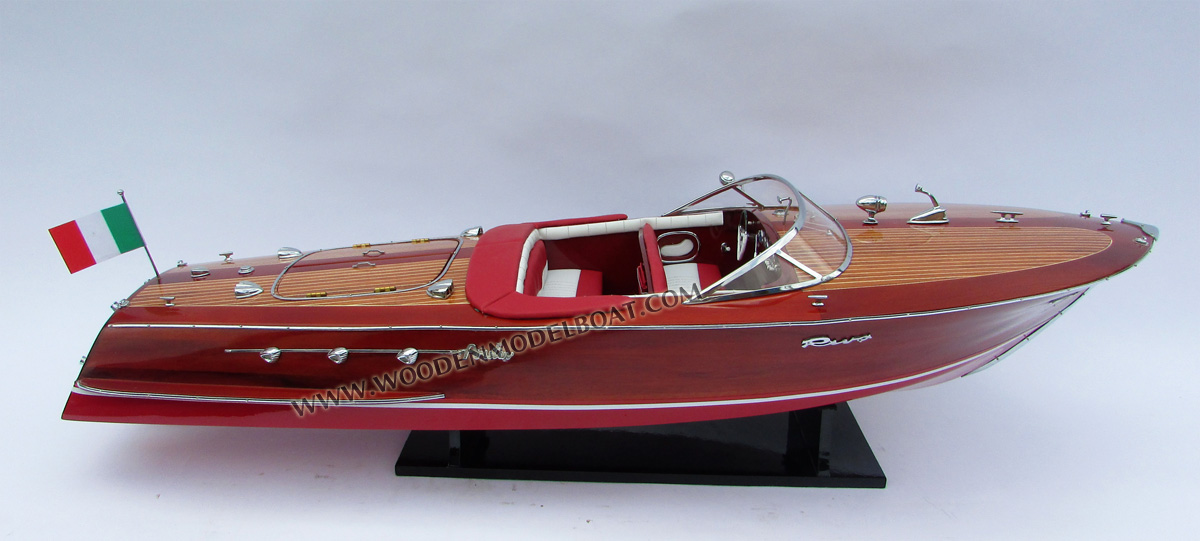 Model Riva Ariston scale 1/5 ready for RC, Riva Ariston, Riva Ariston speed boat, Riva Ariston boat model, Riva Ariston wooden model boat, Riva Ariston handmade, Riva Ariston handcrafted, Italia boats, handcrafted Riva Ariston, Quality model boat Riva Ariston, scale model boat Riva Ariston, display model boat Riva Ariston, wooden model boat