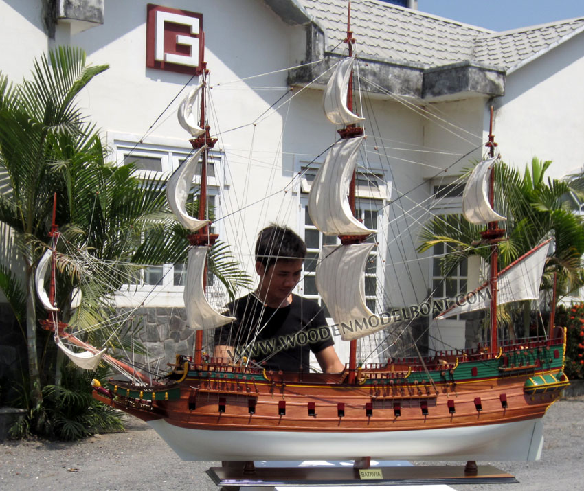 Batavia Model Ship XLarge, Batavia, Batavia tall ship, Batavia historic ship, Batavia wooden model ship, Batavia model handicrafted ship, Batavia model handicraft boat, Batavia wooden model boat handicraft, model historic ship Batavia, model handicrafted ship Batavia, historic ship Batavia, Replica ship model Batavia, scale model ship Batavia