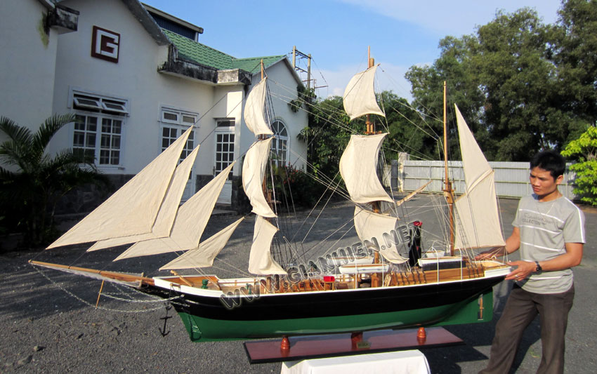 Belgica Model Ship, hand-crafted Belgica, hand-made Belgica tall ship, scratch built Belgica historic ship, Belgica ship model, wooden ship Belgica, Belgica model expedition, tall ship Belgica, model historic ship Belgica, Belgica wooden model historic ship, Belgica Antarctic Expedition ship model, wooden ship model Belgica, woodenshipmodel belgica, Belgica miniature wooden ship, Fram wooden model historic ship, GJA wooden model boat, gjoa model boat, polar ship gjow, polar ship fram, polar ship maud, Amundsen GJOA, Amundsen Fram, Amundsen Maud, Amundsen NORGE AIRSHIP, 