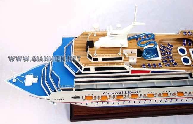 CARNIVAL LIBERTY MODEL AT BOW