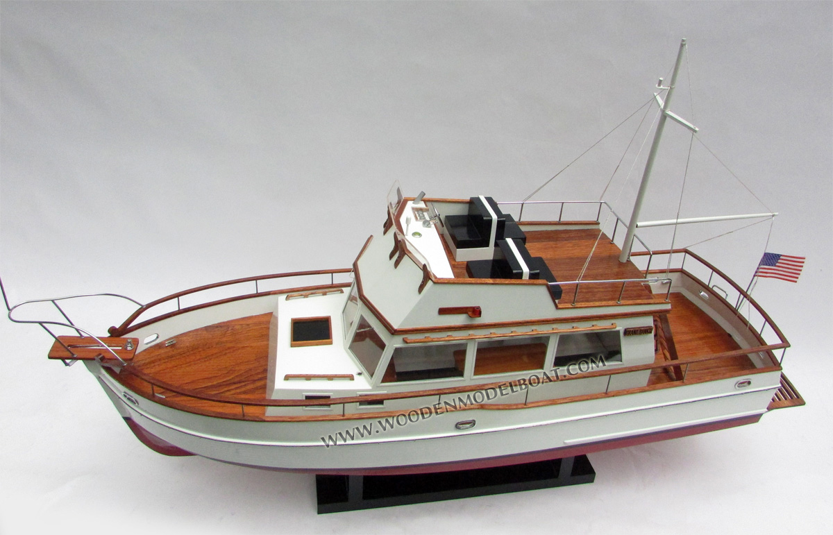 Grand Bank 32 trawler MODERN YACHT, yacht model Grand Bank 32 trawler, Hand-crafted Grand Bank 32 trawler yacht model, hand-made Grand Bank 32 trawler model, yacht model Grand Bank 32 trawler, display model Grand Bank 32 trawler, yacht model for display, Grand Bank 32 trawler cayman island yacht model, hand-made yacht model Grand Bank 32 trawler, Grand Bank 32 trawler for display, Grand Bank 32 trawler luxury yacht