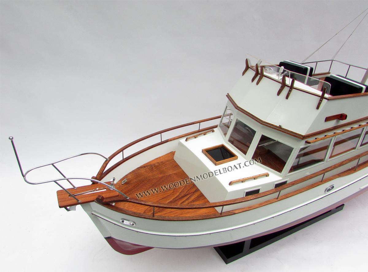 Grand Bank 32 trawler MODERN YACHT, yacht model Grand Bank 32 trawler, Hand-crafted Grand Bank 32 trawler yacht model, hand-made Grand Bank 32 trawler model, yacht model Grand Bank 32 trawler, display model Grand Bank 32 trawler, yacht model for display, Grand Bank 32 trawler cayman island yacht model, hand-made yacht model Grand Bank 32 trawler, Grand Bank 32 trawler for display, Grand Bank 32 trawler luxury yacht