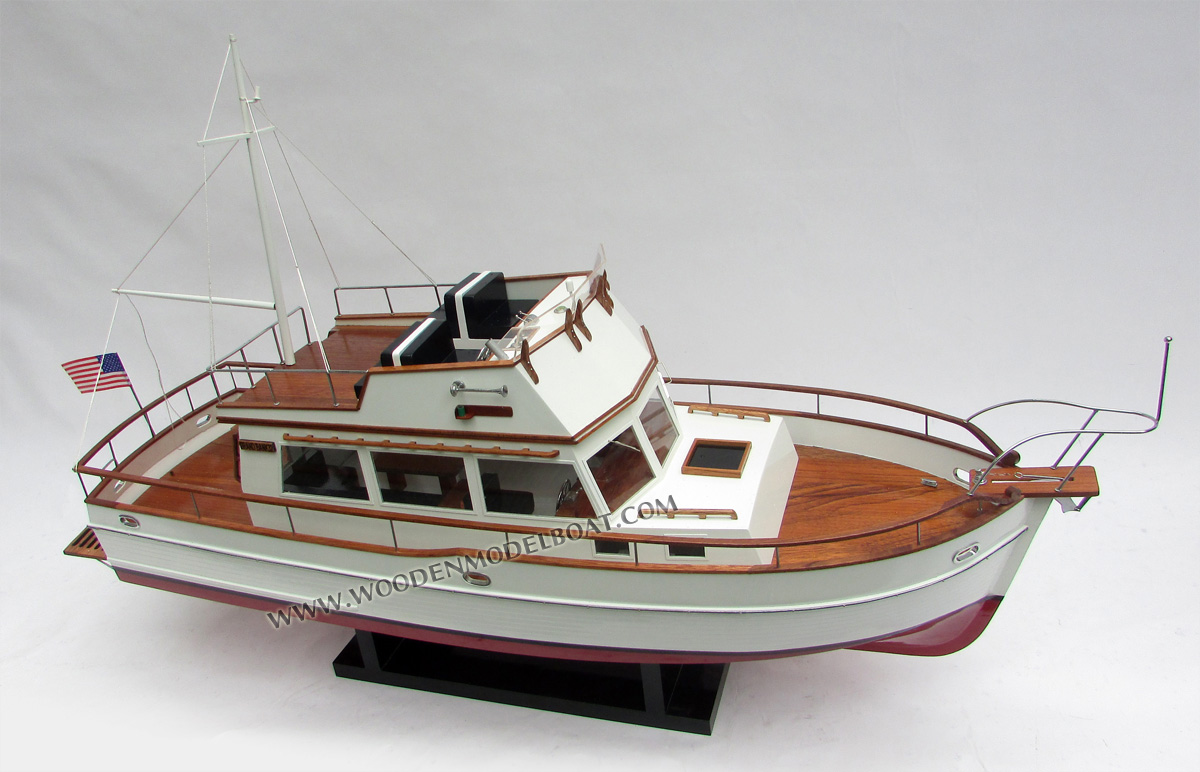 Grand Bank 32 trawler MODERN YACHT, yacht model Grand Bank 32 trawler, Hand-crafted Grand Bank 32 trawler yacht model, hand-made Grand Bank 32 trawler model, yacht model Grand Bank 32 trawler, display model Grand Bank 32 trawler, yacht model for display, Grand Bank 32 trawler cayman island yacht model, hand-made yacht model Grand Bank 32 trawler, Grand Bank 32 trawler for display, Grand Bank 32 trawler luxury yacht