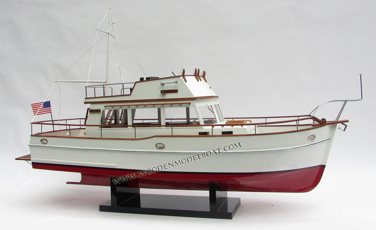 Grand Bank 32 trawler MODERN YACHT, yacht model Grand Bank 32 trawler, Hand-crafted Grand Bank 32 trawler yacht model, hand-made Grand Bank 32 trawler model, yacht model Grand Bank 32 trawler, display model Grand Bank 32 trawler, yacht model for display, Grand Bank 32 trawler cayman island yacht model, hand-made yacht model Grand Bank 32 trawler, Grand Bank 32 trawler for display, Grand Bank 32 trawler luxury yacht