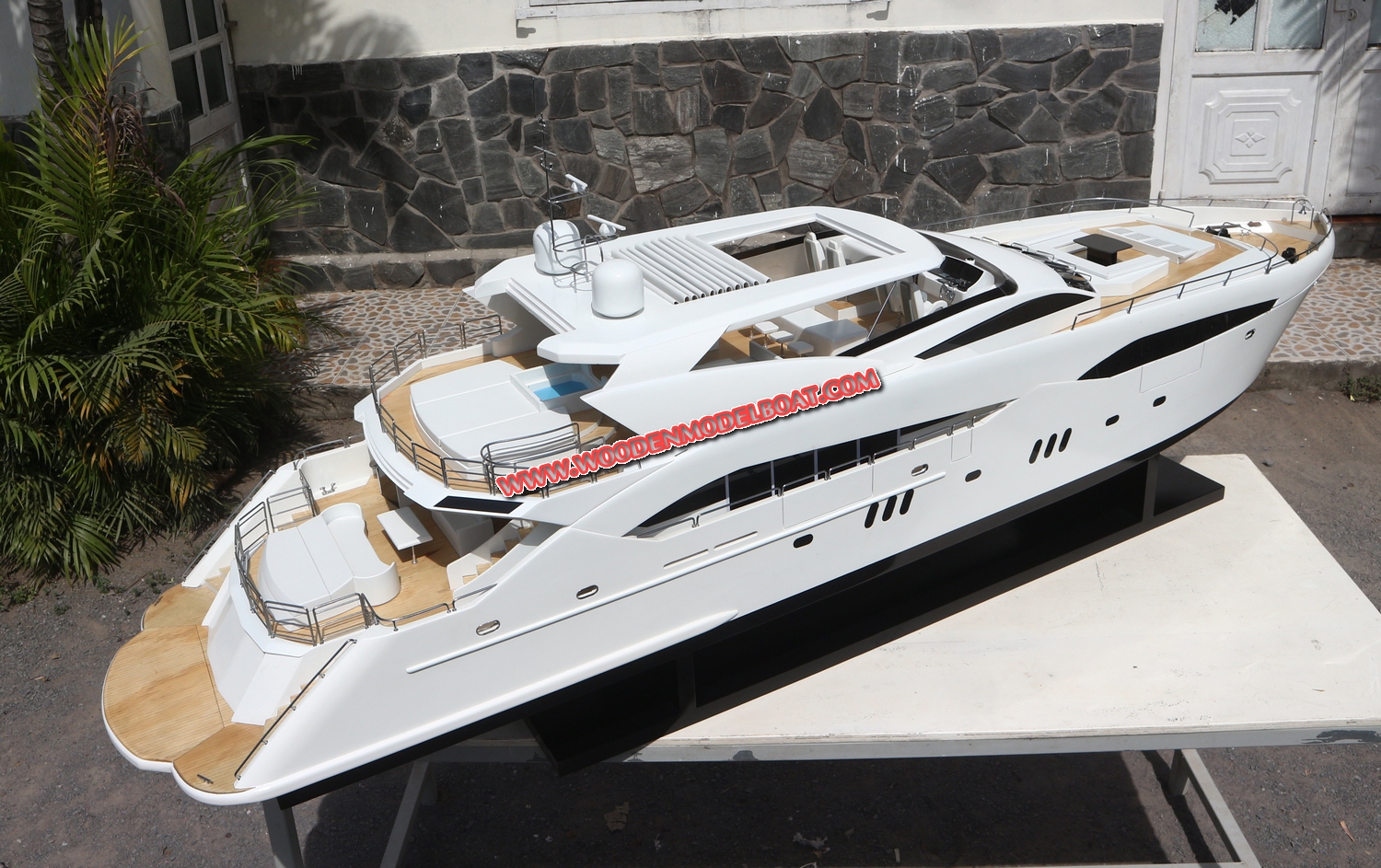 Sunseeker Predator 130 yacht model, SUNSEEKER PREDATOR 130 MODEL SHIP, model boat sunseeker, sunseeker predator 130, model yacht sunseeker, sunseeker predator 62 model yacht, model yacht sunseeker, sunseeker predator model, model predator 130, 130 predator model yacht. yacht model sunseeker predator 130, predator 62