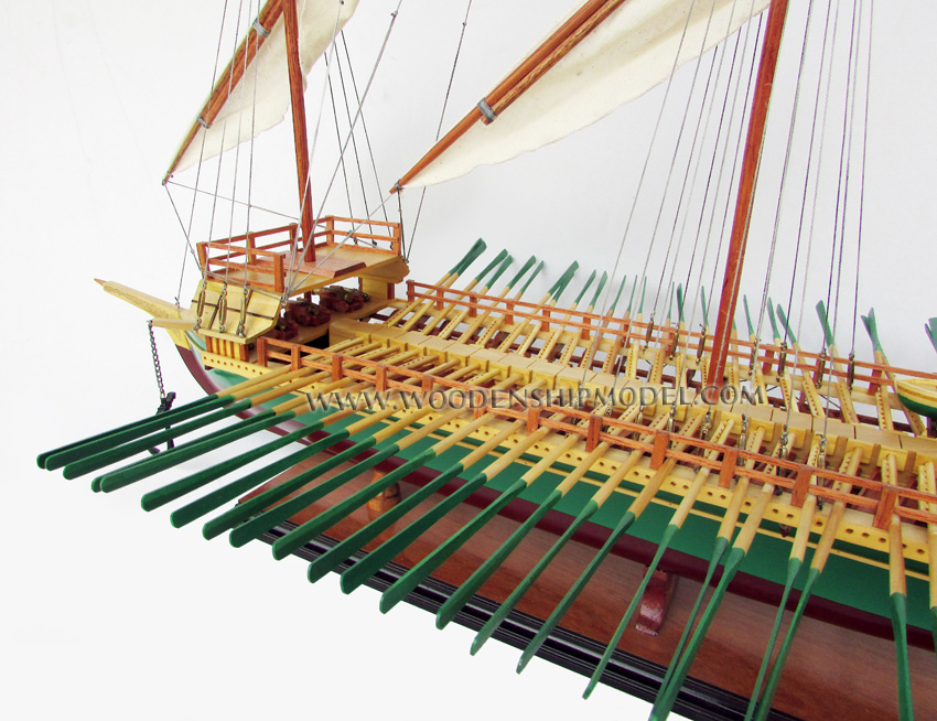 Bastarde ship model ready for display