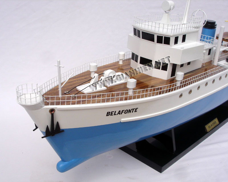 Belafonte Bow