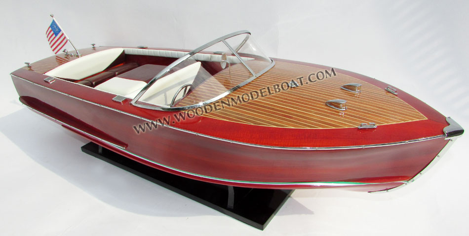 Century Resorter 1958 model, model boat Century Resorter 1958, hand-crafted Century Resorter 1958, boat Century Resorter 1958 model, wooden model boat Century Resorter 1958, Century model boat, Wodoen boat model century resorter, wooden boat ccentury, century resorter model boat, century model boat display, wood boat century resorter 1958, display model century resorter