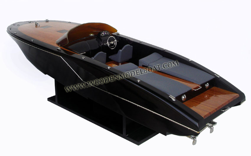 Handcrafted Model Modern Yacht Frauscher 1017 GT