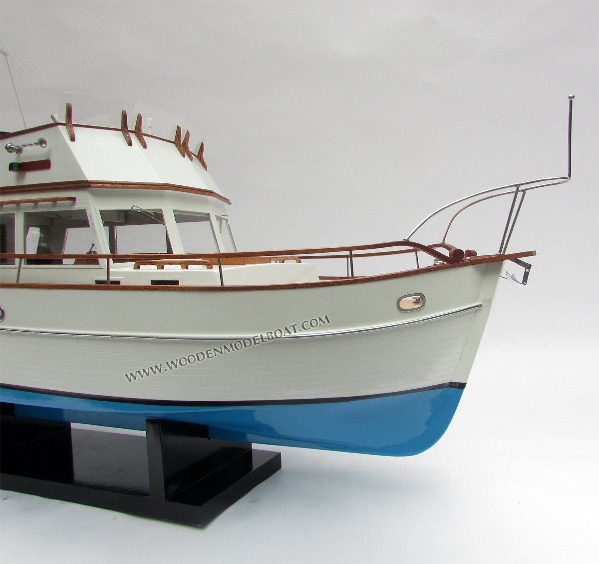 Grand Bank 32 trawler MODERN YACHT, yacht model Grand Bank 32 trawler, Hand-crafted Grand Bank 32 trawler yacht model, hand-made Grand Bank 32 trawler model, yacht model Grand Bank 32 trawler, display model Grand Bank 32 trawler, yacht model for display, Grand Bank 32 trawler cayman island yacht model, hand-made yacht model Grand Bank 32 trawler, Grand Bank 32 trawler for display, Grand Bank 32 trawler luxury yacht