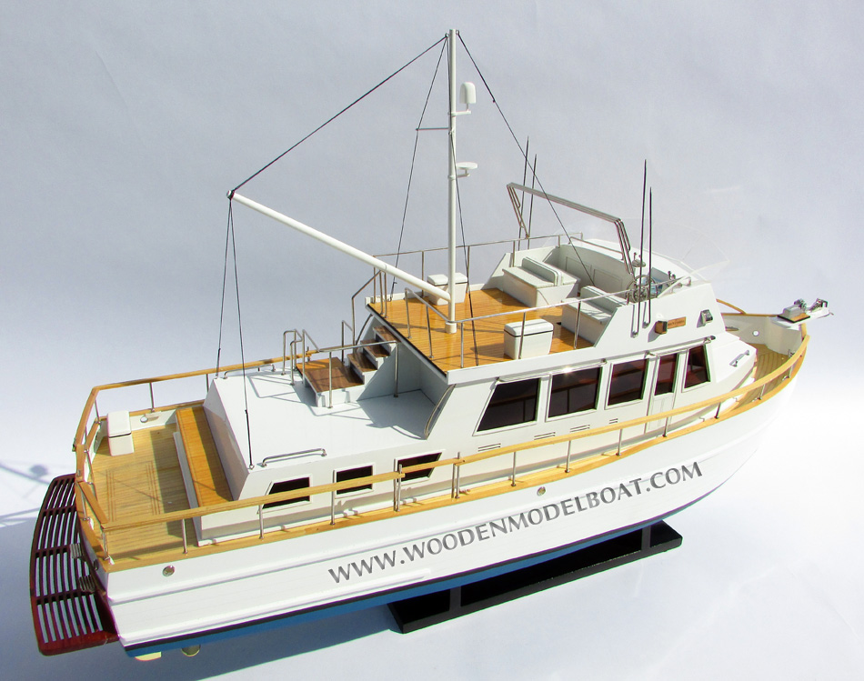 Grand Bank 42 trawler MODERN YACHT, yacht model Grand Bank 42 trawler, Hand-crafted Grand Bank 42 trawler yacht model, hand-made Grand Bank 42 trawler model, yacht model Grand Bank 42 trawler, display model Grand Bank 42 trawler, yacht model for display, Grand Bank 42 trawler cayman island yacht model, hand-made yacht model Grand Bank 42 trawler, Grand Bank 42 trawler for display, Grand Bank 42 trawler luxury yacht