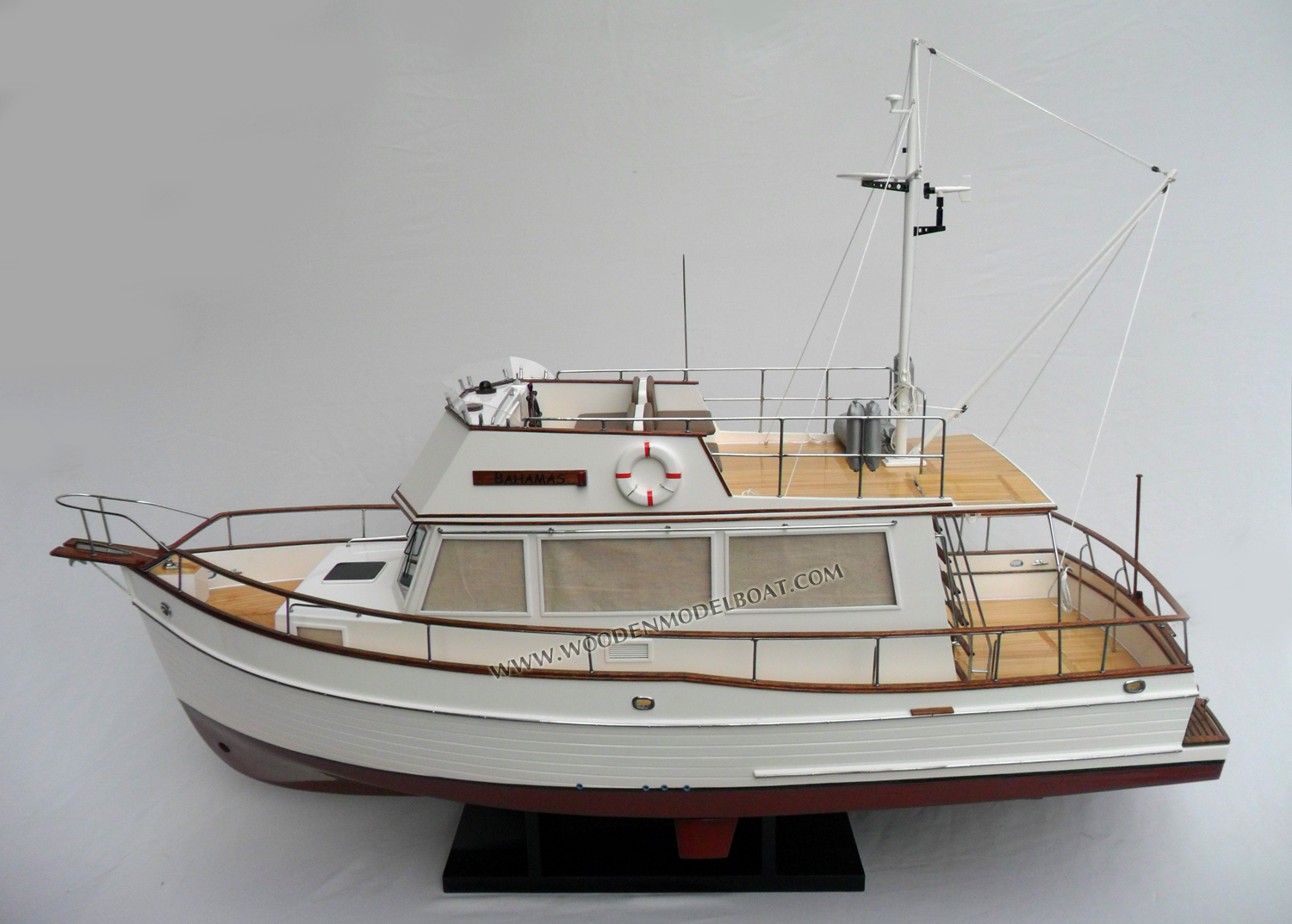 Grand Bank 32 model boat