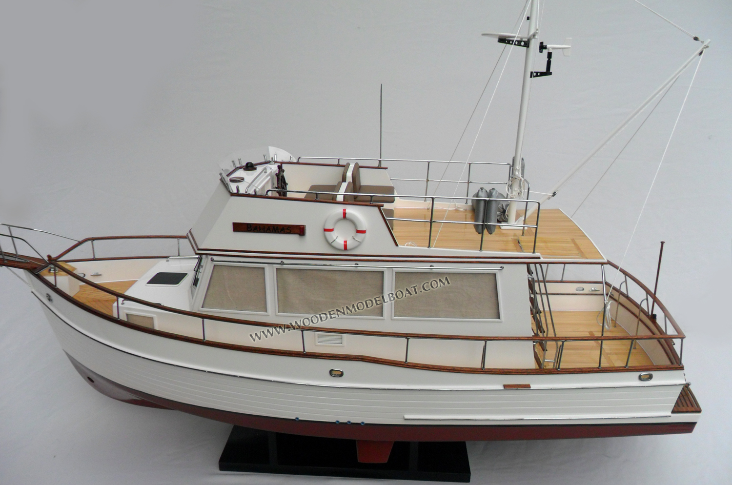 Grand Bank 32 yacht model