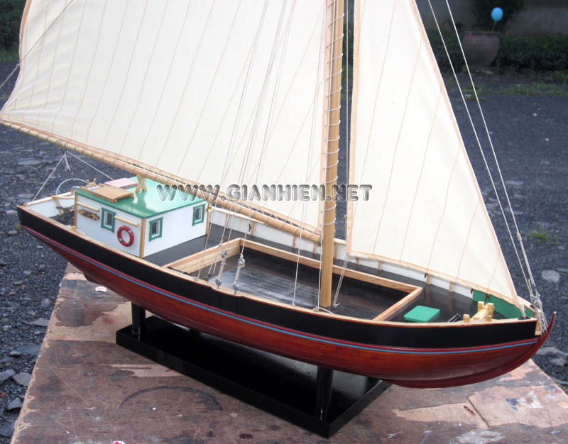 Helmi Model Ship