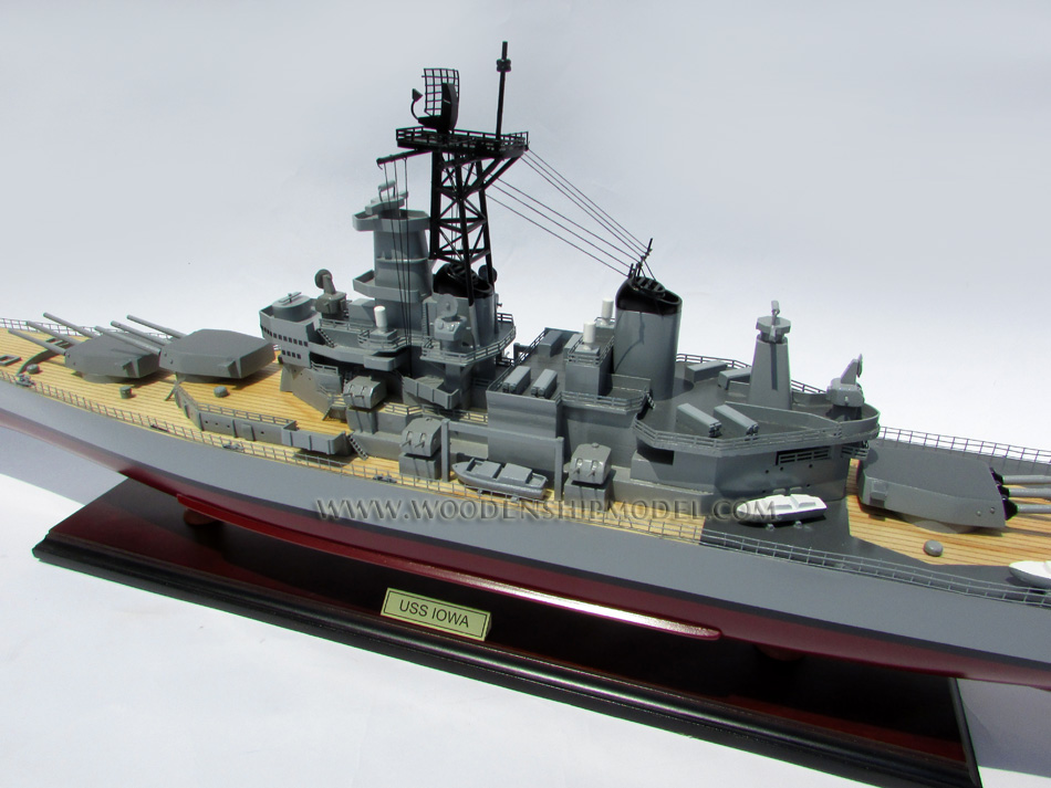 USS Iowa BB-61 war ship model, battle ship USS Iowa BB-61 model, handcrafted war ship model USS Iowa BB-61, quality model ship USS Iowa BB-61, USS Iowa BB-61 model war  ship, battle ship model New Jeysey, handmade Iowa BB-61 BB62 model ship, uss missouri, model ship uss Iowa BB-61