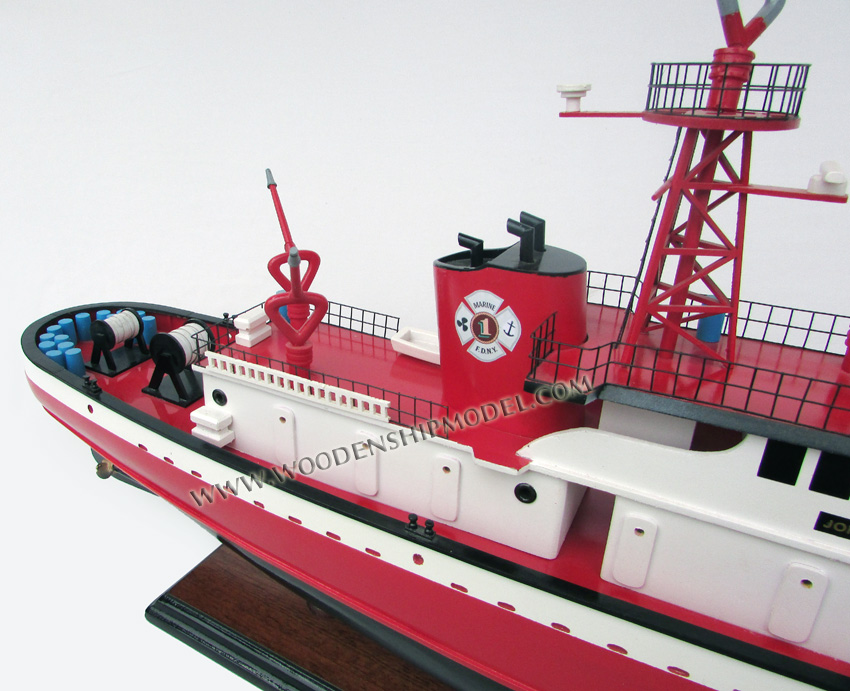 United States fireboat new york city, F.D.N.Y John D McKean fireboat model, New Yorl Fireboat model, model fireboat of new york city, John D Mc Kean ship model ready for display