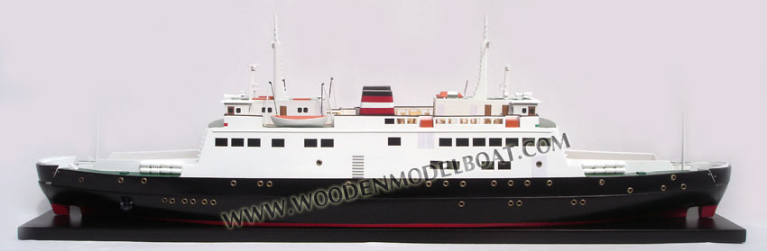 M/F KRONBORG WATER LINE MODEL