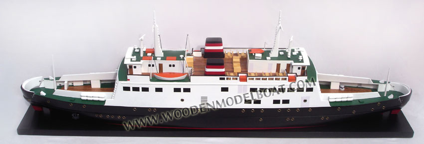 M/F KRONBORG FERRY WATERLINE MODEL