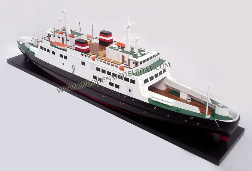 DISPLAY FERRY MODEL