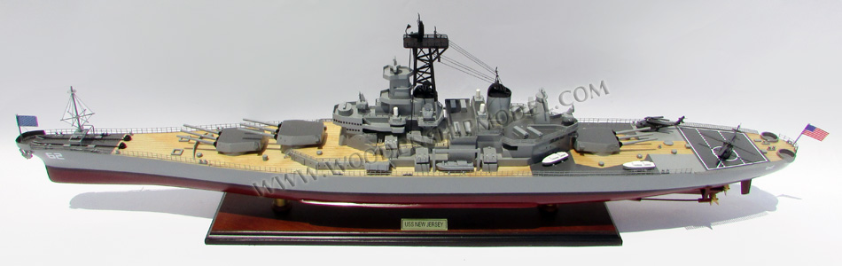 USS New Jersey BB62 war ship model, battle ship USS New Jersey BB-62 model, handcrafted war ship model USS New Jersey, quality model ship USS New Jersey BB62, Uss New Jersey BB62 model war  ship, battle ship model New Jeysey, handmade New Jersey BB62 model ship, uss missouri, model ship uss new jersey