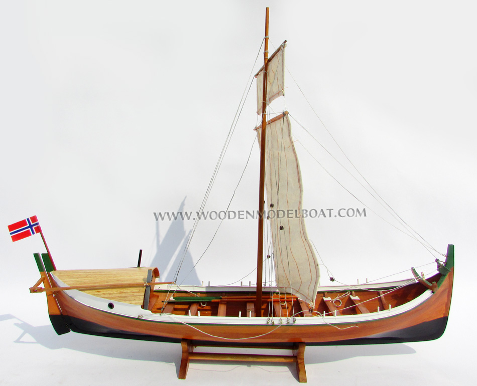 Nordlandsbt model, nordlandbat model boat, norwegian nordlandbat boat model, viking long ship boat, nordland boat, handcrafted nordlandboat, handmade nordlandbat, wooden model boat nordlandbat, wooden boat model nordland boat, tradition norwegian boat model