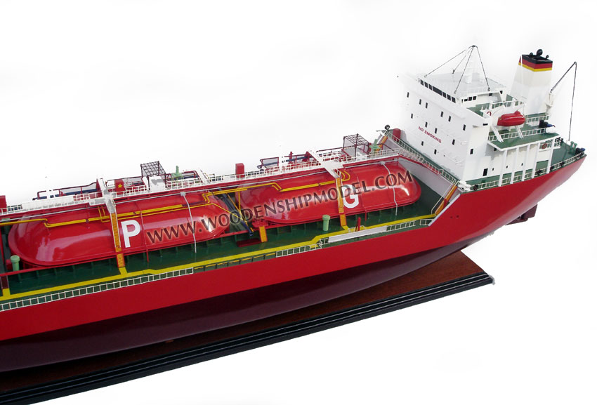 LPG Tanker Model