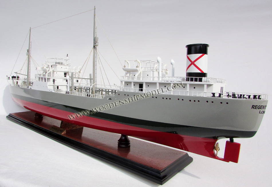 tanker model Regent Leopard, ship model Regent Leopard, model ship Regent Leopard, tanker wooden ship model, tanker model Regent Leopard, Regent Leopard tanker model, model tanker esso ship, esso tanker ship model ready for display