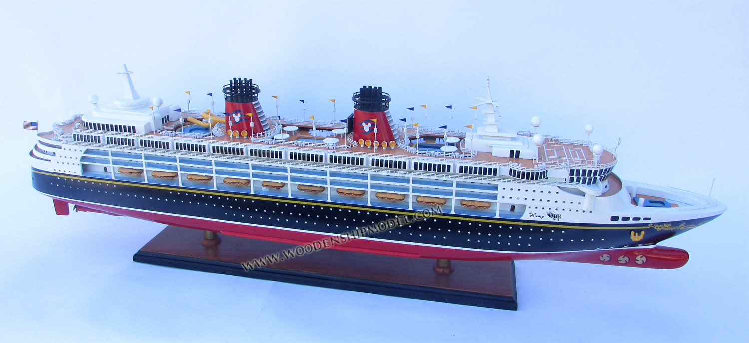 Ship Model Disney Wonder