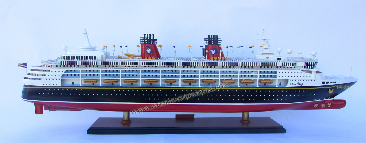 Ship Model Disney Wonder