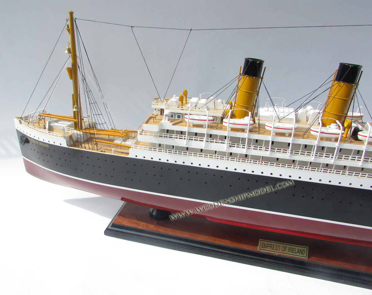 EMPRESS OF IRELAND, EMPRESS OF BRITAIN, scale Empress of Ireland model ship, ship model Empress of Ireland, wooden ship model Empress of Ireland, hand-made ship model Empress of Ireland with lights, display ship model Empress of Ireland, Empress of Ireland model