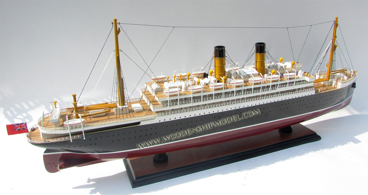 EMPRESS OF IRELAND, EMPRESS OF BRITAIN, scale Empress of Ireland model ship, ship model Empress of Ireland, wooden ship model Empress of Ireland, hand-made ship model Empress of Ireland with lights, display ship model Empress of Ireland, Empress of Ireland model