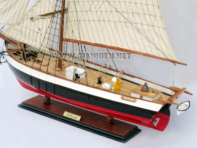 Model Ship GRNLAND - (GREENLAND) stern view