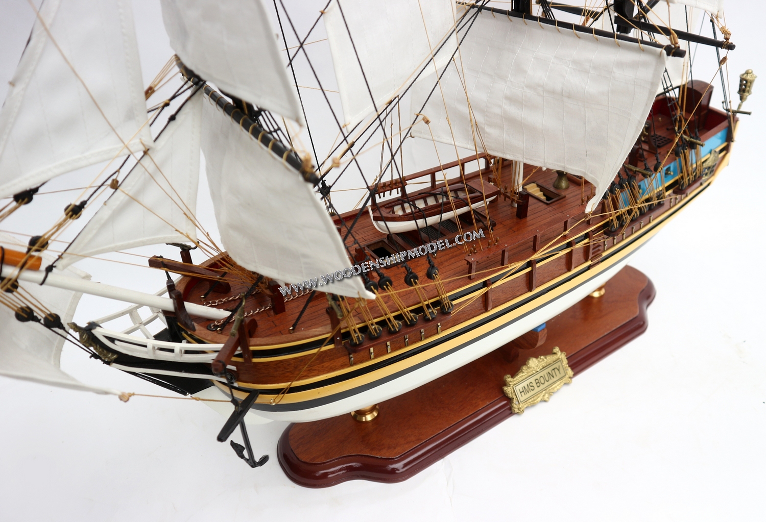 bounty; the bounty; hms bounty; tall ship; the bounty ship; bounty ship; hms; tallship; bounty hms; bounty ii; Captain Bligh HMS Bounty, wooden model ship bounty, ship model bounty open hull, open hull ship model bounty, quality model ship bounty, woodenshipmodel bounty, HMAV Bounty ship model, HMS Bounty historic ship, HMS Bounty tall ship, HMS Bounty wooden model ship, HMS Bounty model historic ship, model historic ship HMS Bounty, model British ship HMS Bounty,MODEL HMS BOUNTY MIDDLE DECK VIEW