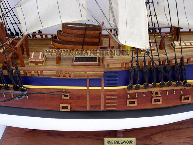 HMS Endeavour James Cook ship model, HMS Endeavour tall ship, HMS Endeavour historic ship, HMS Endeavour wooden model ship handicraft, HMS Endeavour Australian model ship, model English historic ship HMS Endeavour, HM Bark Endeavour ship model, wooden ship model HMS Endeavour, Handcrafted ship model HMS Endeavour, wooden model boat