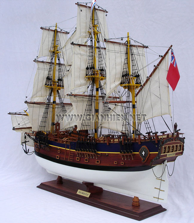 HMS Endeavour James Cook ship model, HMS Endeavour tall ship, HMS Endeavour historic ship, HMS Endeavour wooden model ship handicraft, HMS Endeavour Australian model ship, model English historic ship HMS Endeavour, HM Bark Endeavour ship model, wooden ship model HMS Endeavour, Handcrafted ship model HMS Endeavour, wooden model boat