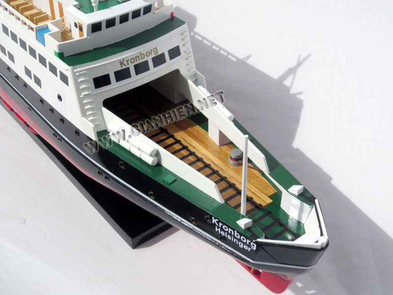 M/F KRONBORG TRAIN AND FERRY MODEL