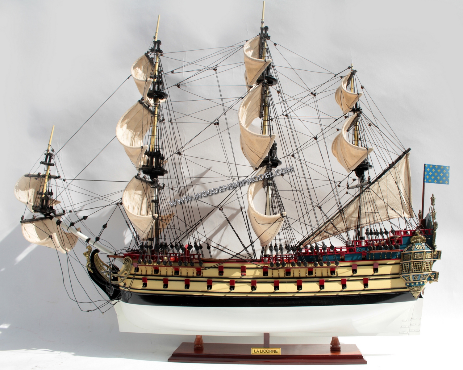 The Unicorn ship model, La Licorne wooden model historic ship, La licorne ship in Tintin movie, La licorne ship model, La licorne bateau model, Ship model la licorne, Display ship model La Licorne Unicorn, La Licorn