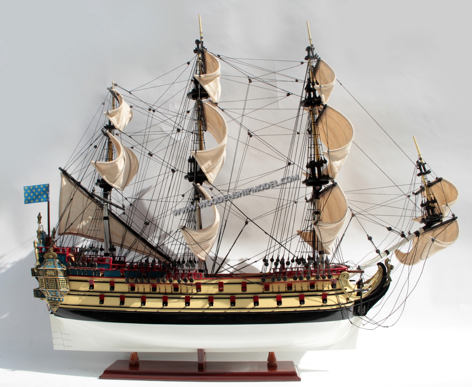 The Unicorn/ La Licorne, The Unicorn/ La Licorne historic ship, The Unicorn/ La Licorne tall ship, The Unicorn/ La Licorne wooden historic ship, The Unicorn/ La Licorne wooden model handicraft, wooden model The Unicorn/ La Licorne, The Unicorn ship model, La Licorne wooden model historic ship, La licorne ship in Tintin movie, La licorne ship model, La licorne bateau model, Ship model la licorne, Display ship model La Licorne Unicorn, La Licorn