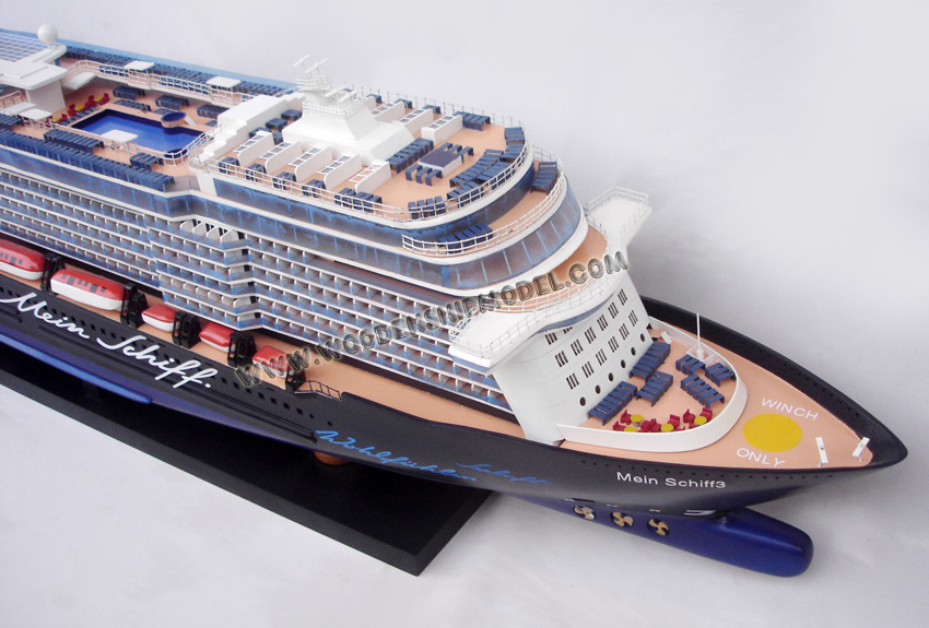 Mein Schiff 3 Bow