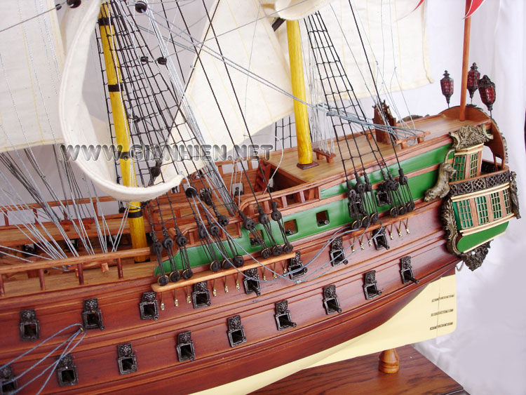 Model Ship Norske Love Stern View