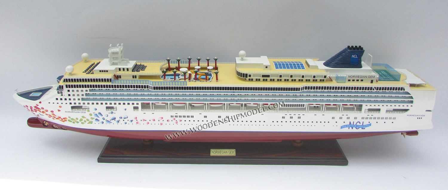 Model ship handicraft Norwegian Gem