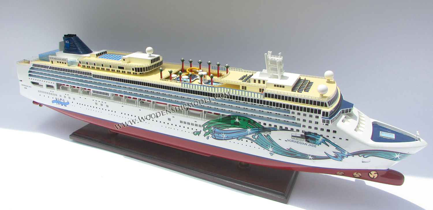 Norwegian Jade static model ready for display