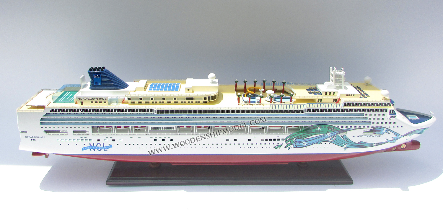 Norwegian Jade static model ready for display