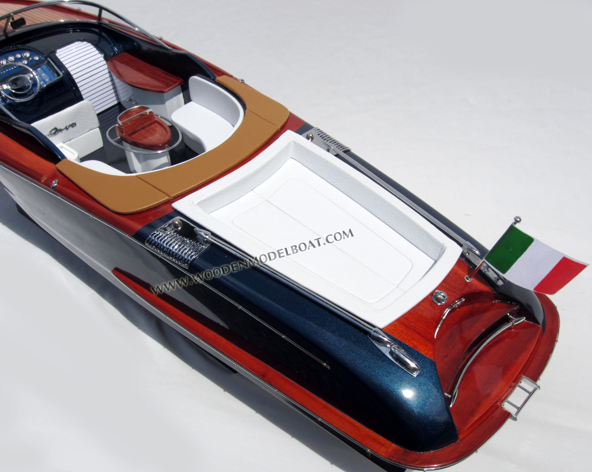 Hand-crafted riva aquariva